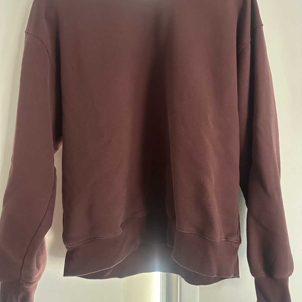 Aritzia Cozy Sweatfleece Perfect Crew Sweatshirt - Picture 2 of 5